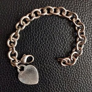 Tiffany Authentic Sterling Silver Engravable Heart Charm Bracelet